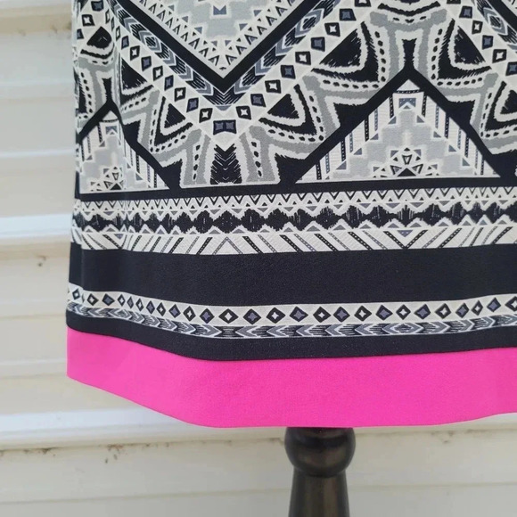 Eliza J Dress Geometric Abstract Black White Shift Pink Stripe Stretch Elbow 6 - Picture 7 of 11